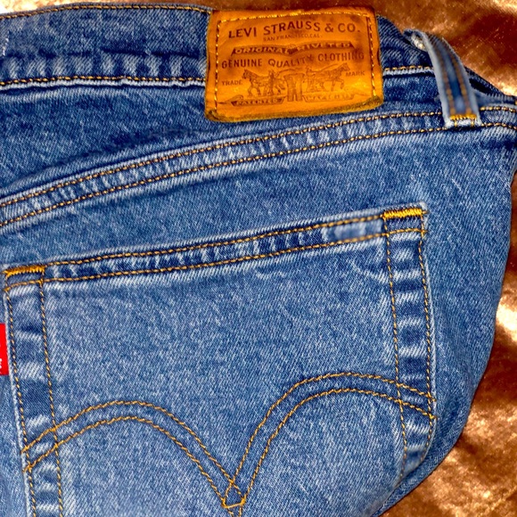 Levi’s dark wash jeans - Picture 1 of 5